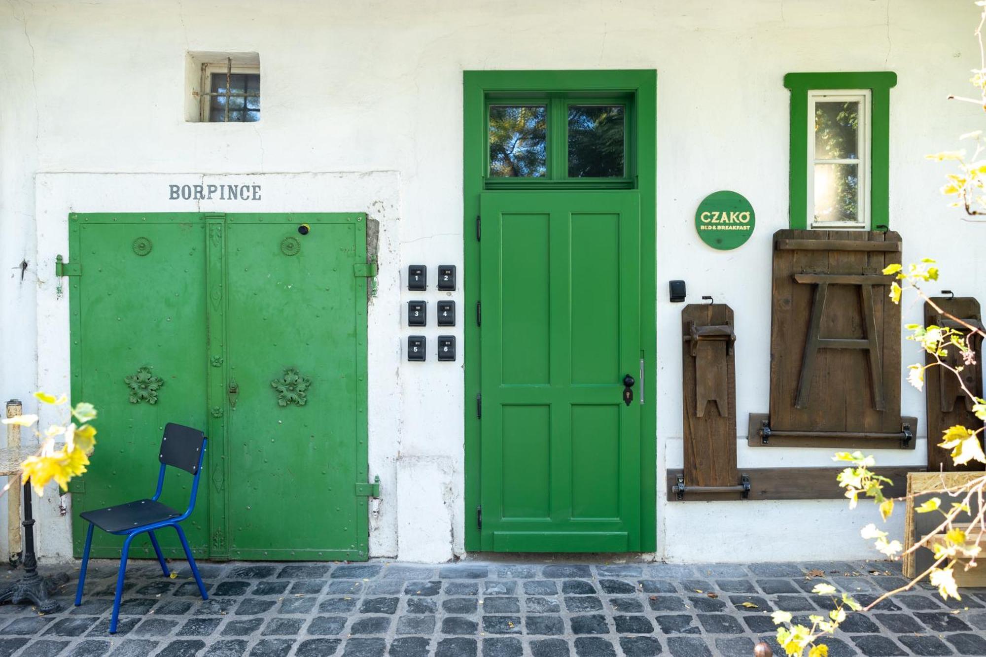 Czako Bed&Breakfast Budapest Extérieur photo